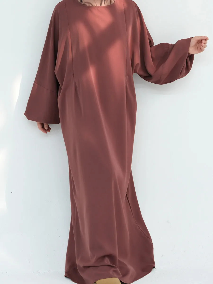 Breastfeeding Umm Abaya