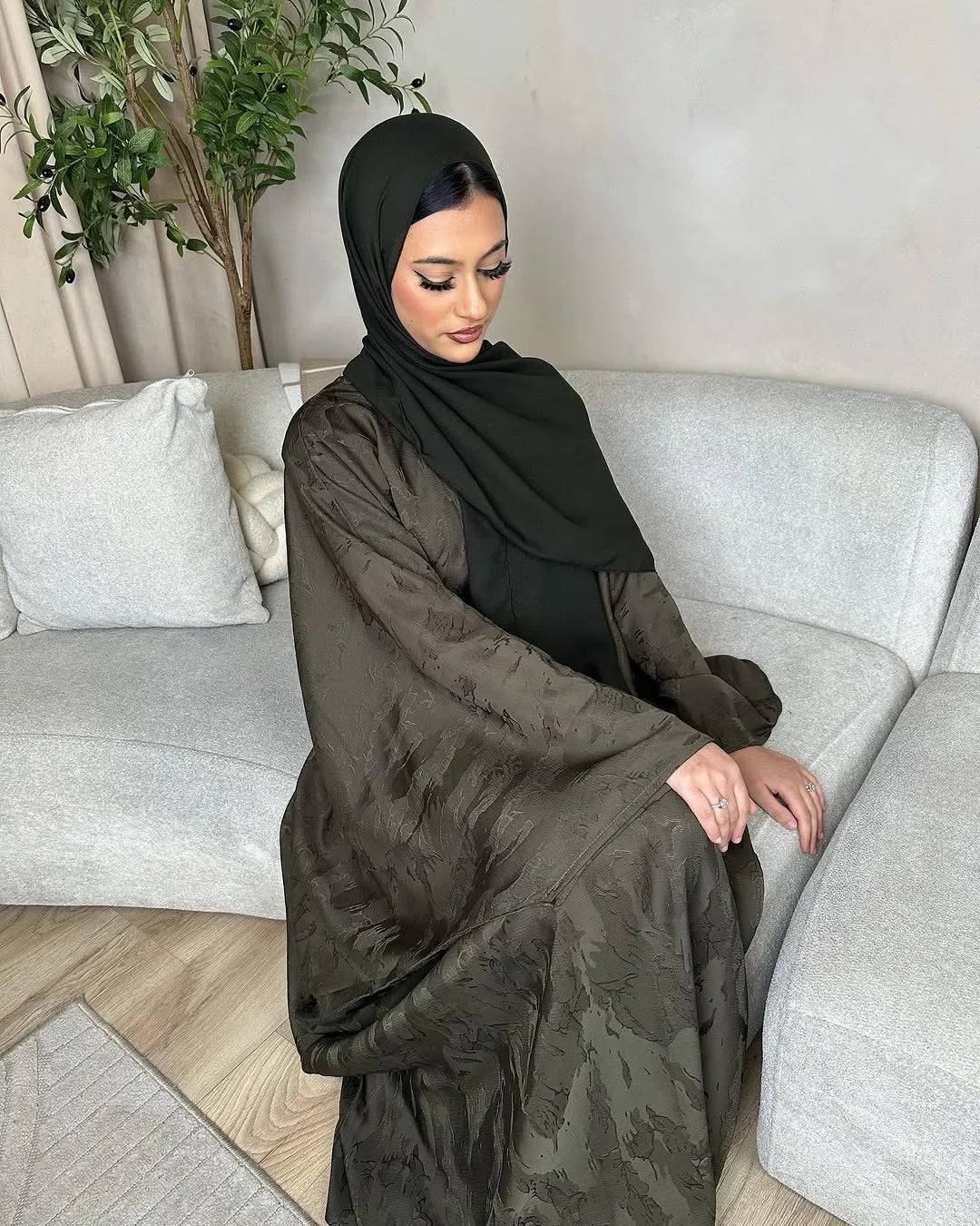 Luxe Rayana abaya