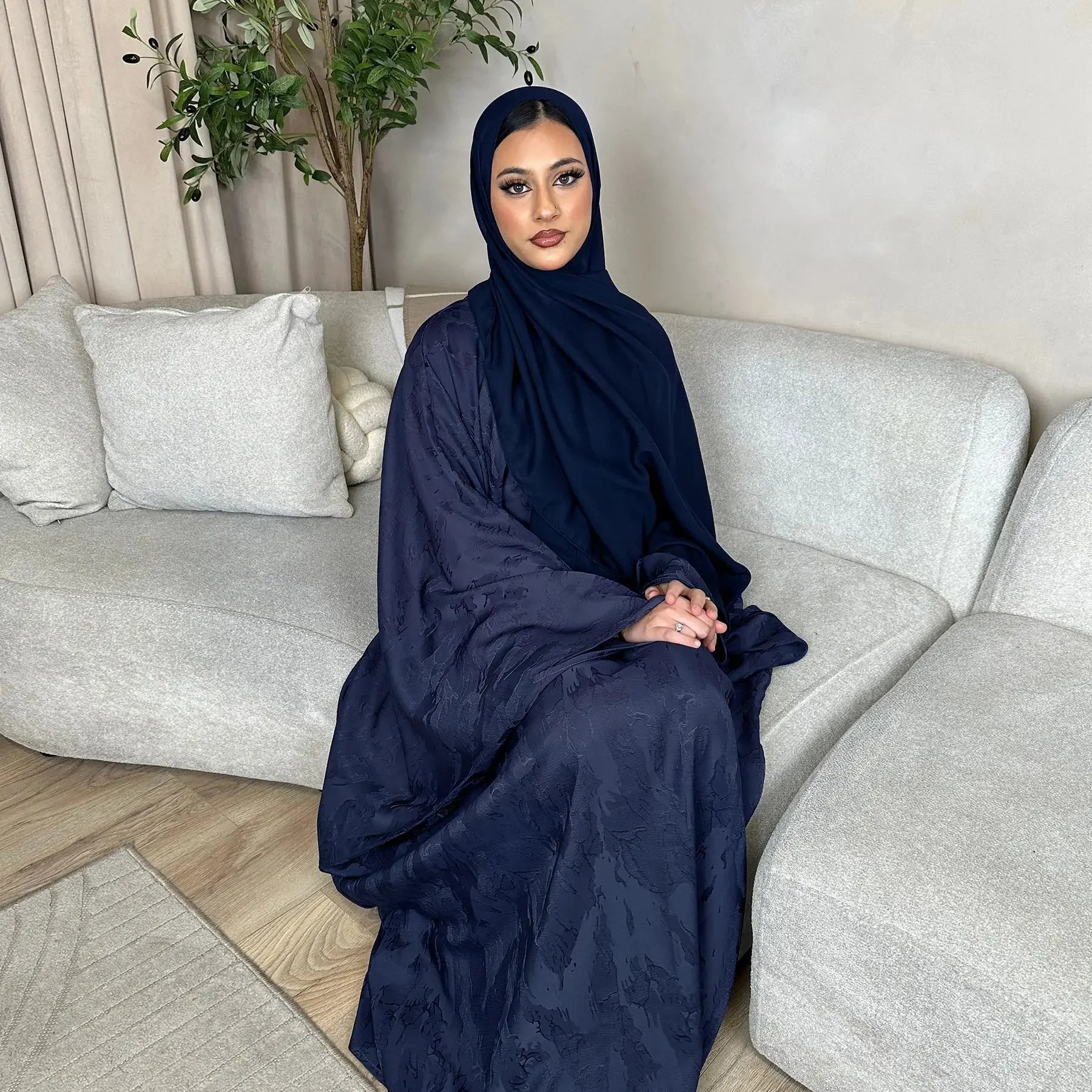 Luxe Rayana abaya