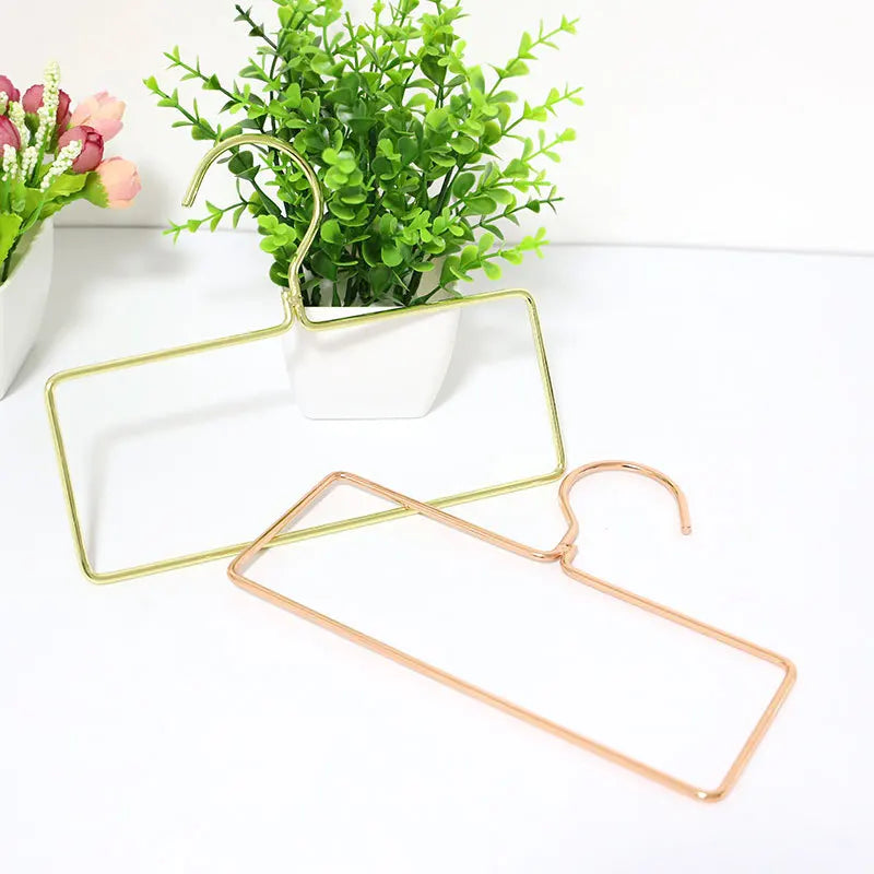 Umm Hijab Hangers | 10-Pack Storage Set