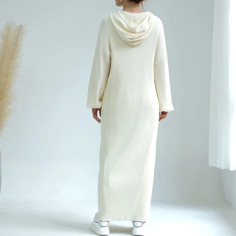 Layl Knit hoodie Abaya
