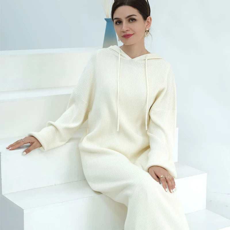 Layl Knit hoodie Abaya