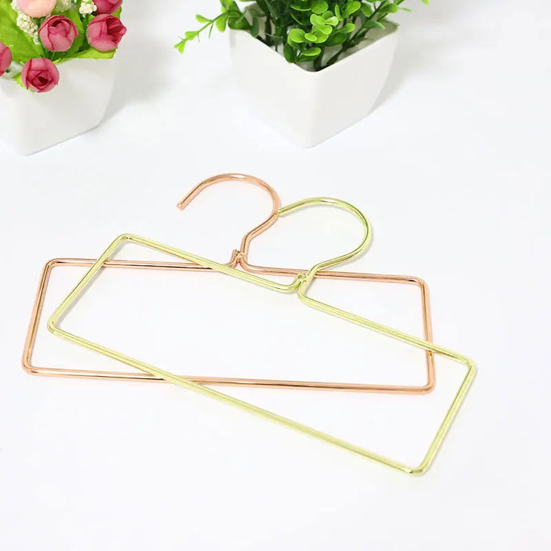 Umm Hijab Hangers | 10-Pack Storage Set