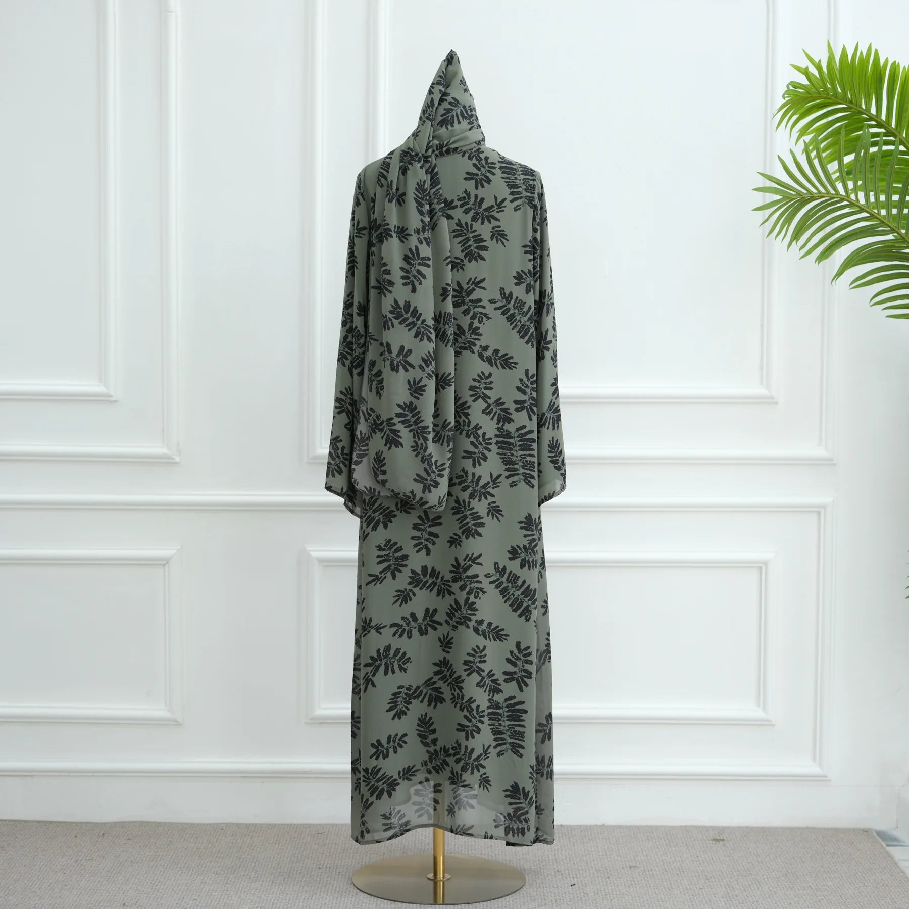Layali Blossom Abaya Set