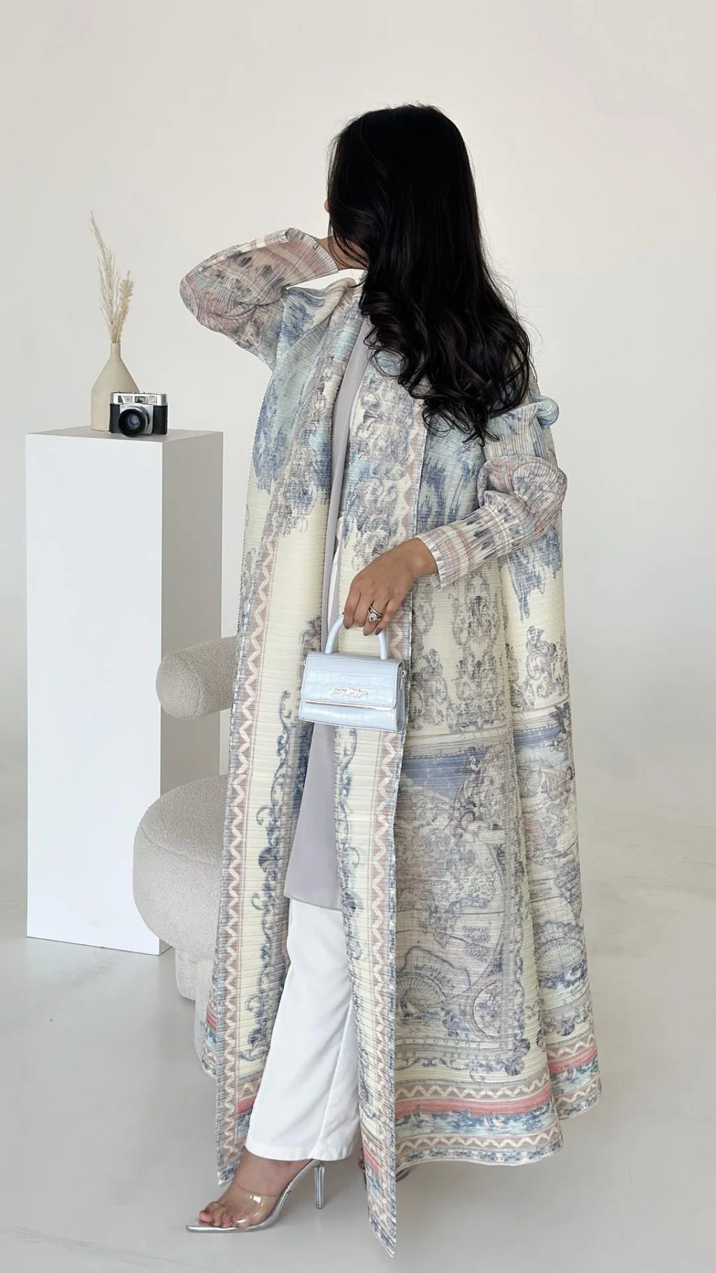 The ‘it girl’ overcoat