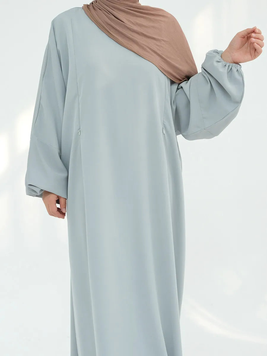 Breastfeeding Umm Abaya
