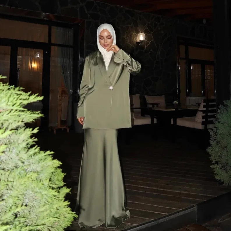 Sara satin two piece